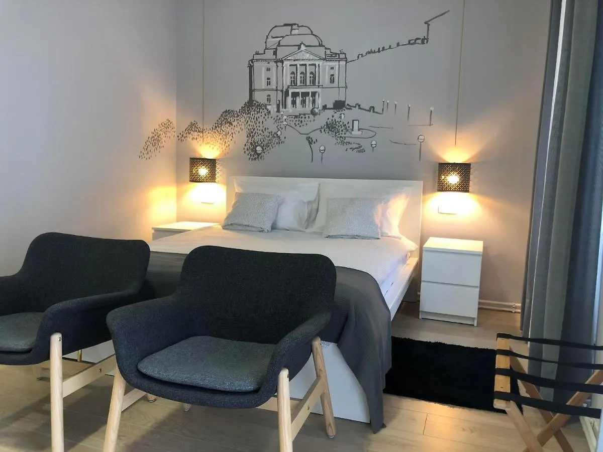 Sir John'S Apartments Rijeka 0*,
