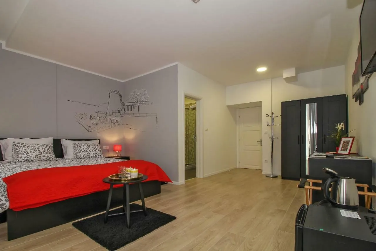 Sir John'S Apartments Rijeka